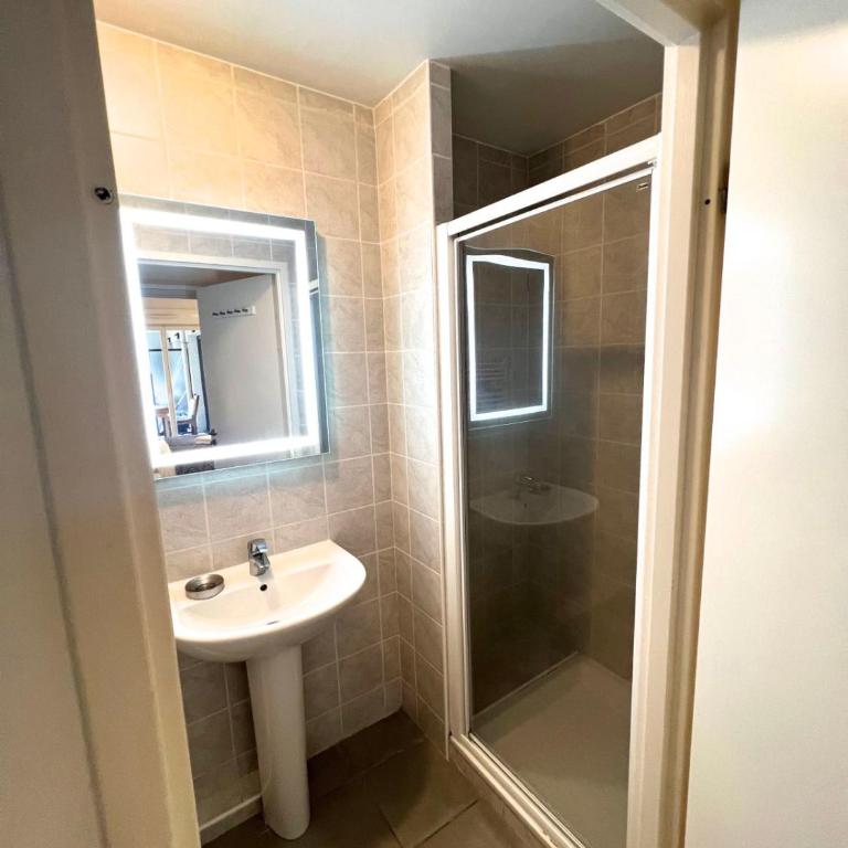 Sunlight Properties - Mirage - Central Nice with Parking and Terrace - Appartement 2 Chambres - 17