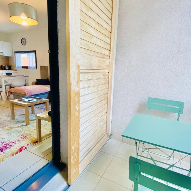 APPARTEMENT 2 CHAMBRES AVEC BALCON ET PARKING - Appartamento con 2 Camere da Letto - 6