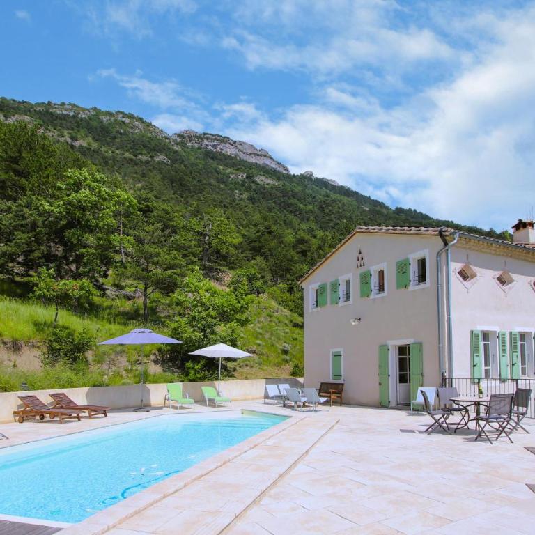Beautiful Home In Die - Maison de Vacances 4 Chambres - 9