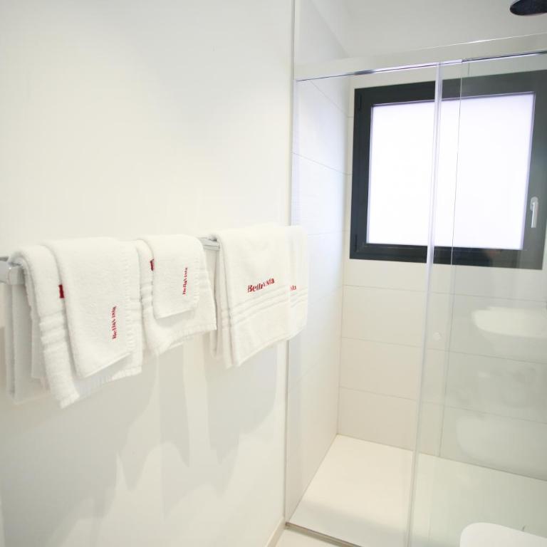 Hotel Bellavista Locarno - Camera Tripla Comfort con Doccia - 9
