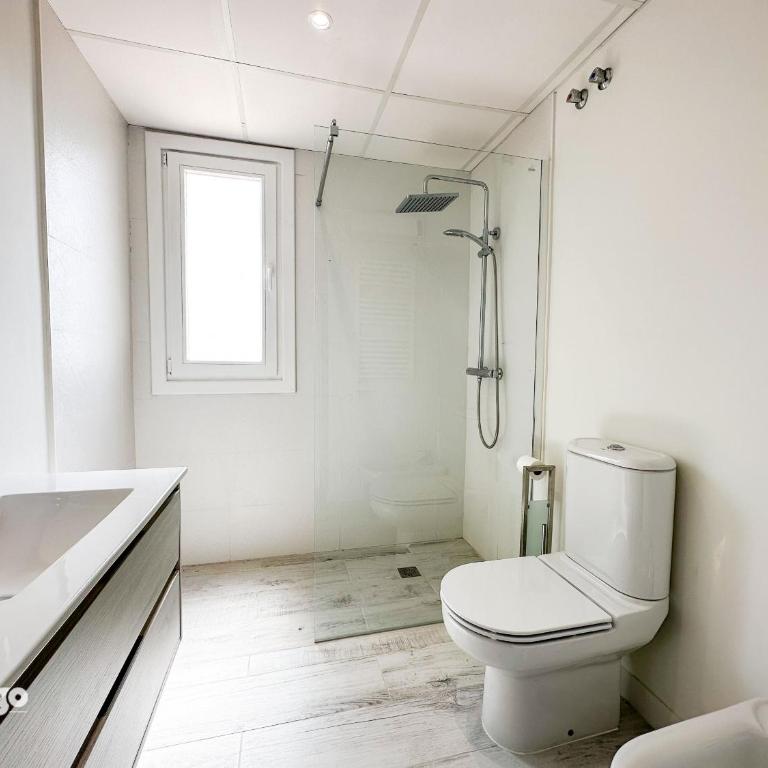 Bright Refurbished 3 Bedroom Townhouse ALI001 - Casa Unifamiliar de 3 dormitorios - 10