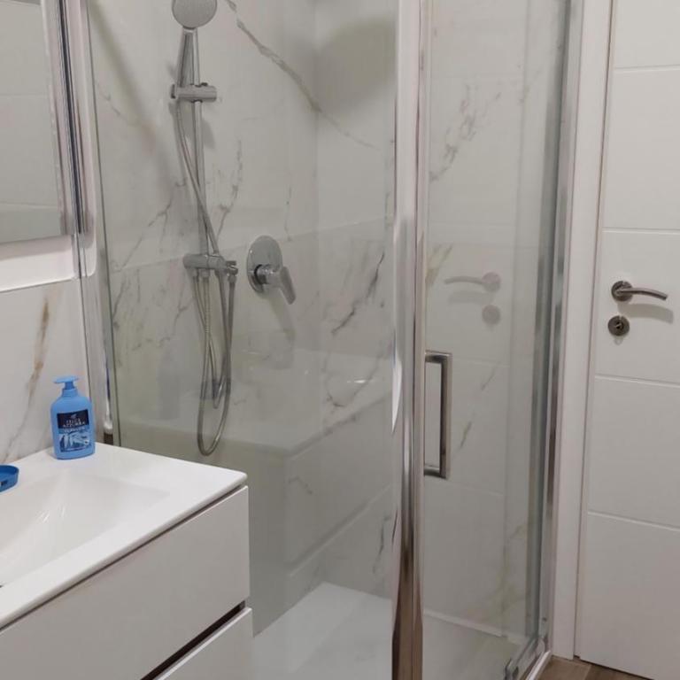 VIgarani Apartments - Appartamento con 2 Camere da Letto - 10