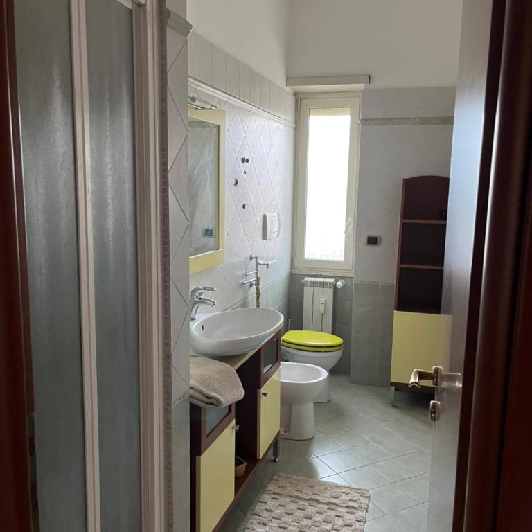 Attico con terrazza in Via dei Traghetti - Appartamento con 2 Camere da Letto - 10