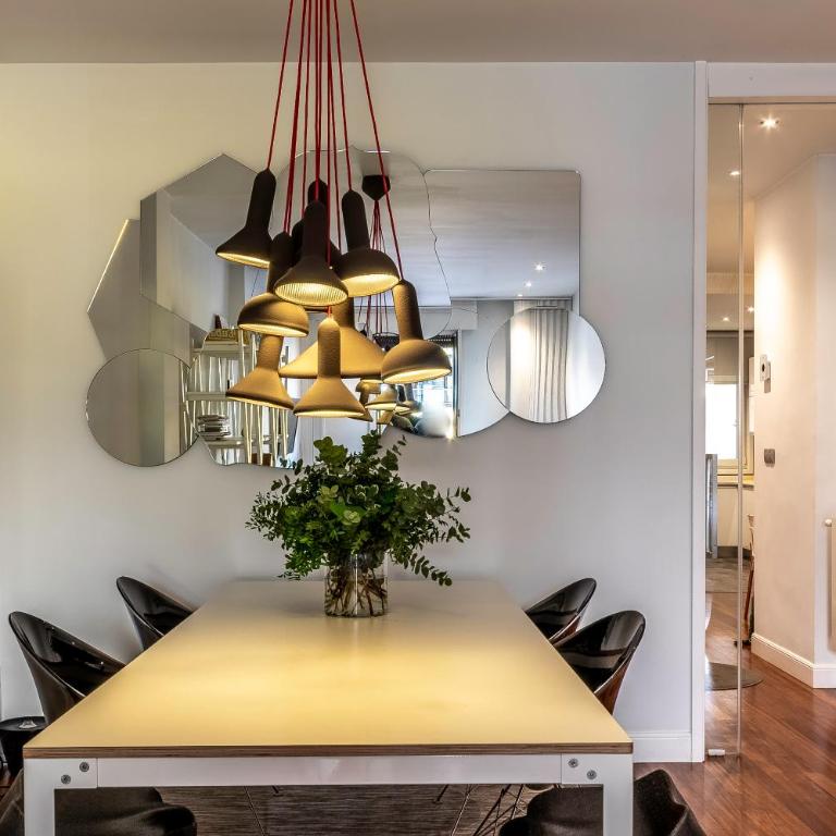 PISO DE DISEÑO JUNTO AL CASCO VIEJO - Two-Bedroom Apartment - 3