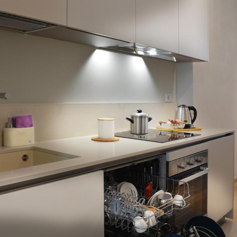 Chic Stay Boutique Apartments - Appartamento Ampio su 2 Livelli - 13