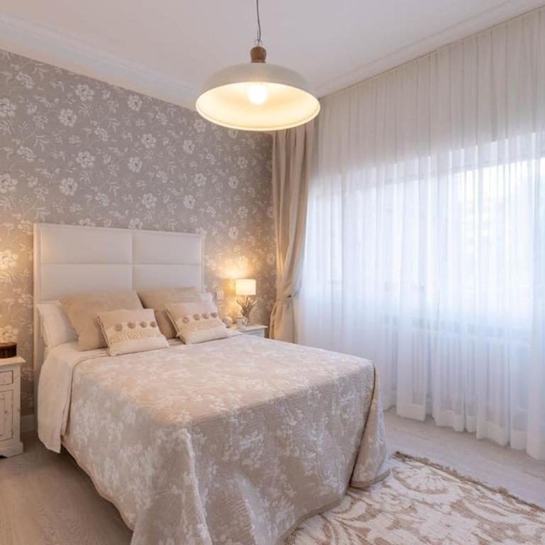 Apartamento LUXURY centro Bilbao GARAJE - Deluxe Family Suite - 1