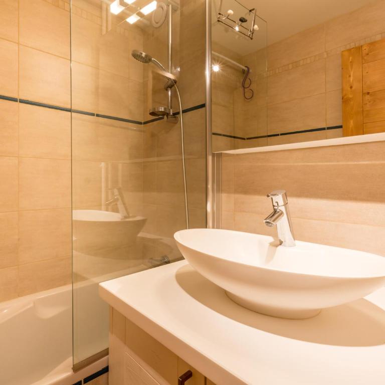 Appartement rénové avec wifi, garage et balcon sud à Val-d'Isère - FR-1-694-232 - Appartement - 10