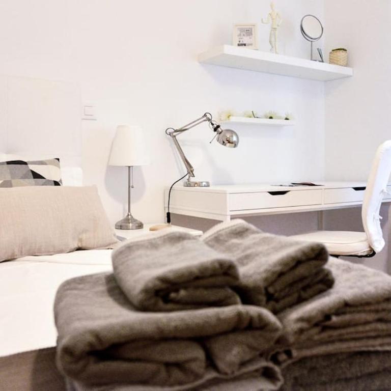 Apartamento en zona residencial cerca del Guggenheim - Three-Bedroom Apartment - 1