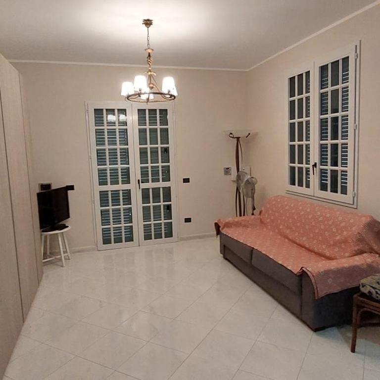 La Villetta di Sabrina - Three-Bedroom House - 10