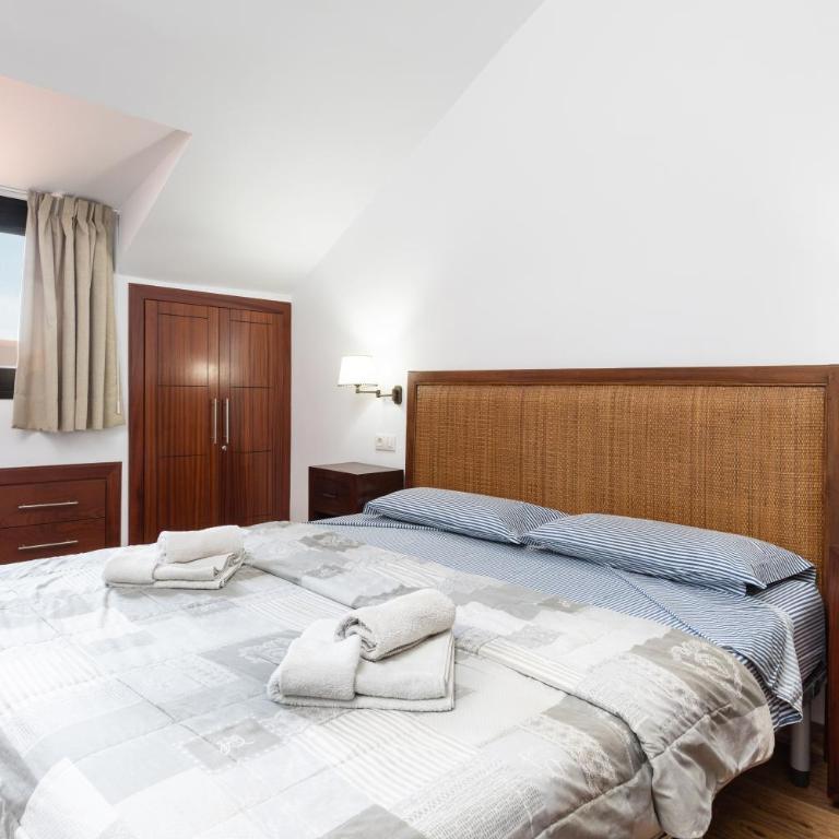 Exclusive Penthouse Playa Las Vistas 4 close to the sea and beach, aircondition for a fee, wifi, terrace, heated pool - Apartamento con vistas al mar - 19