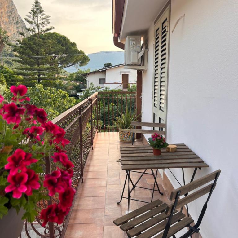 Sikelìa Bed & Breakfast - Camera Singola Deluxe con Balcone - 9