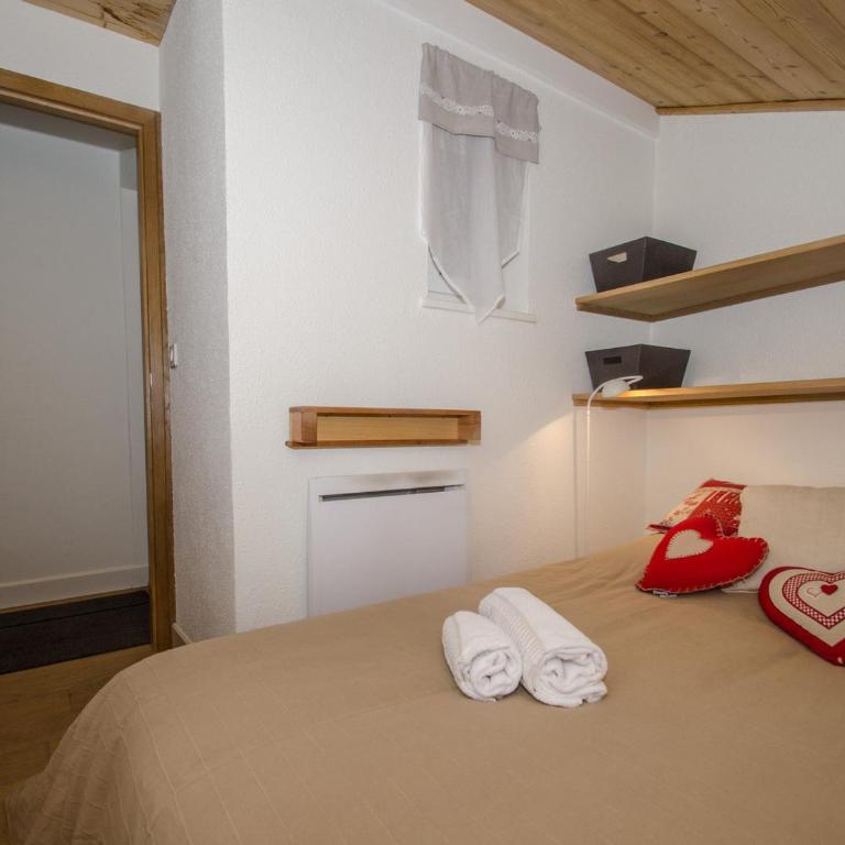 Charmant appartement à Chamonix avec parking, proche du centre - FR-1-343-203 - Appartement - 12
