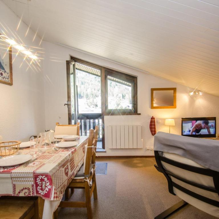 Bel appartement 4 pers avec parking et balcon à Chamonix - FR-1-343-214 - Apartamento - 18