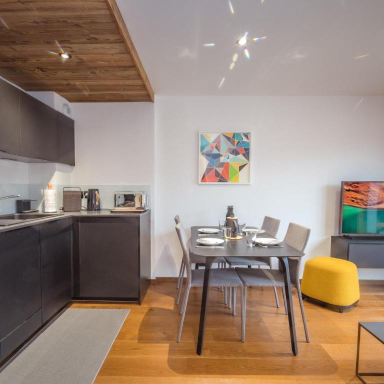 Appartement moderne avec balcon et parking à Chamonix - FR-1-343-220 - Apartamento - 14