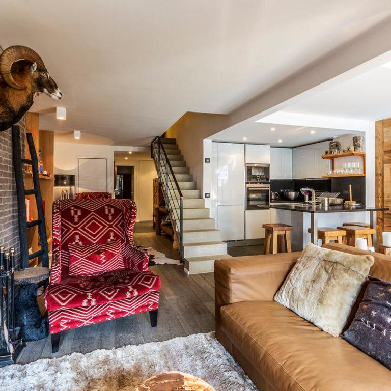 Appartement duplex haut de gamme avec cheminée au cœur de Val-d'Isère, proche des pistes et commodités - FR-1-694-104 - Appartement - 1