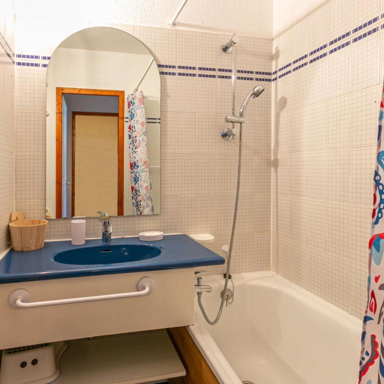 Appartement cosy et bien équipé, proche du centre et des pistes à Val-d'Isère - FR-1-694-113 - Appartement - 15