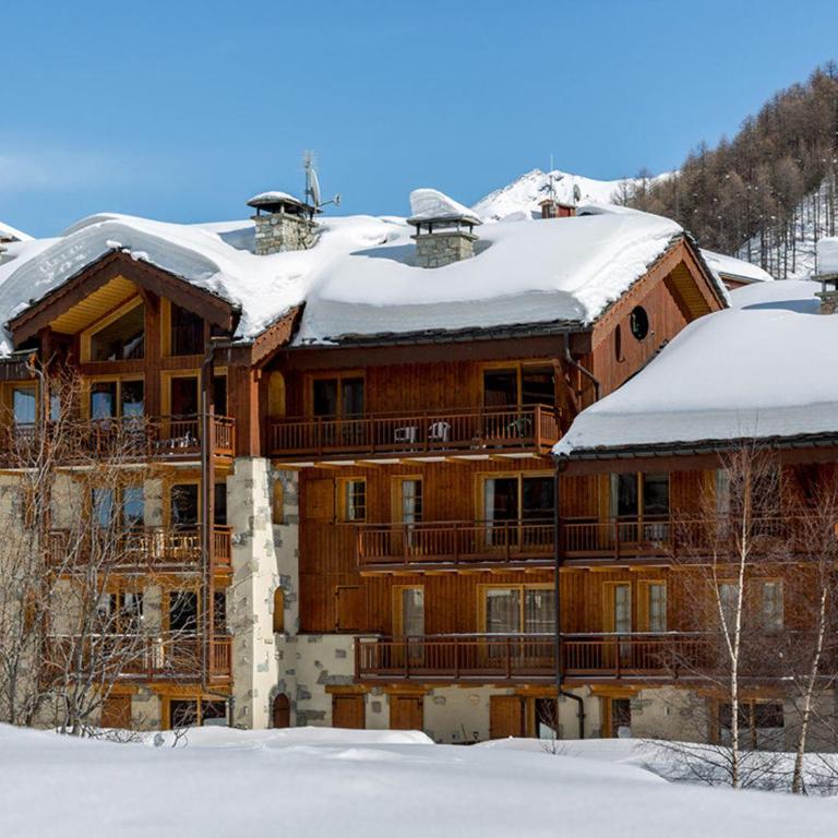 Appartement standing 3 pièces avec terrasse, cheminée, parking et WiFi à Val-d'Isère - FR-1-694-199 - Appartement - 14