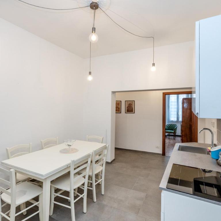 In the heart of Finalmarina - Appartamento con 2 Camere da Letto - 19