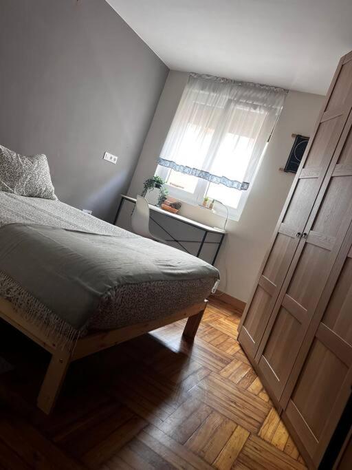 Amplio Piso 110m - Moderno y 2 Baños - Poniente - Apartamento de 3 dormitorios - 13