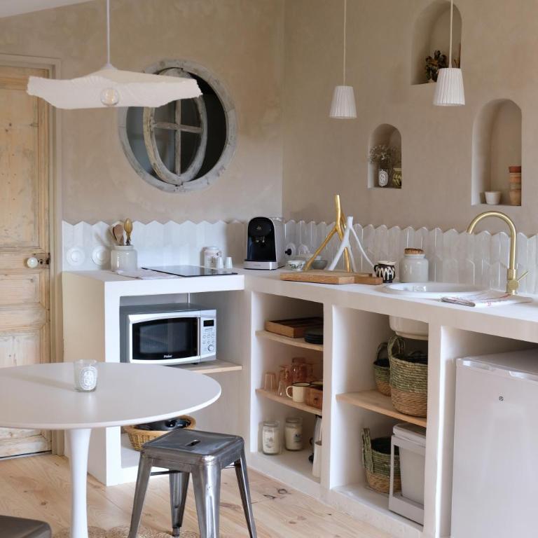 Studio Confort + - One-Bedroom Apartment - 4