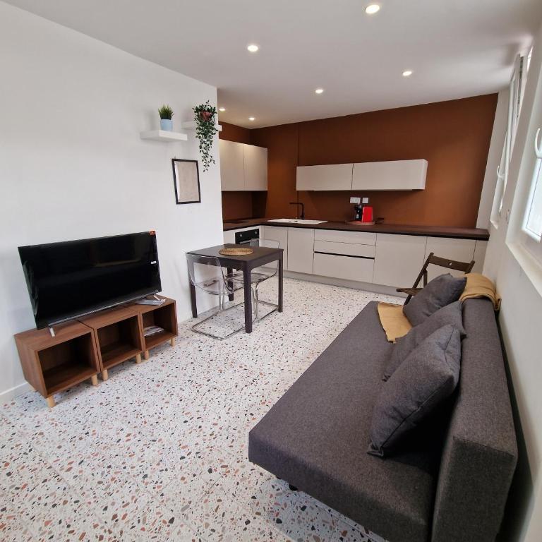 maison PING ,en face des arènes - Appartement 1 Chambre - 24