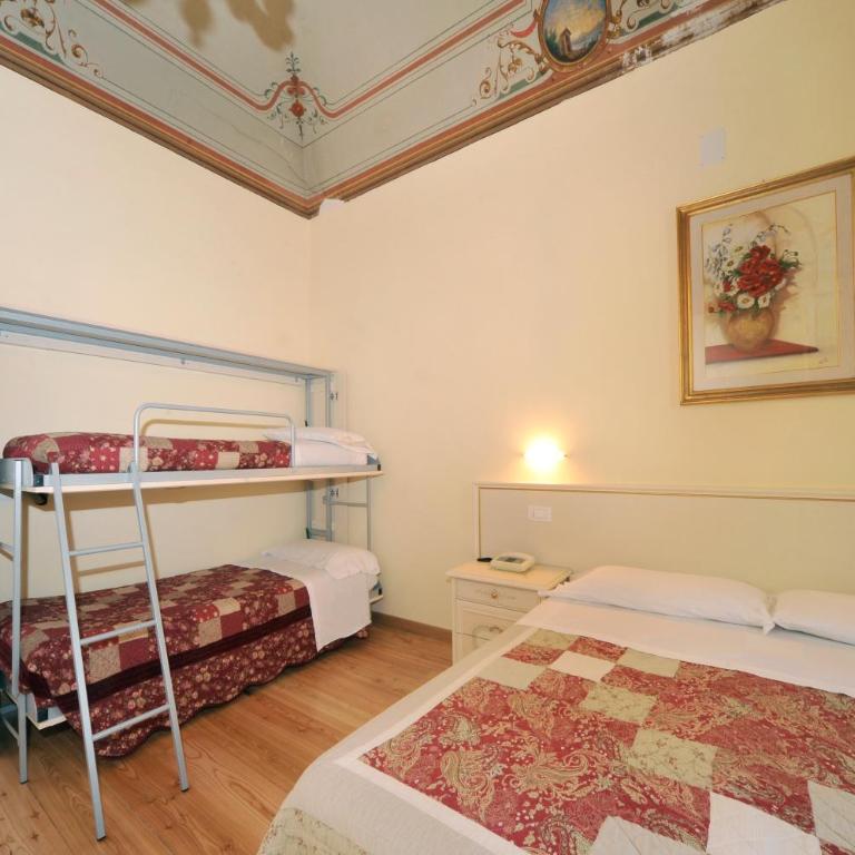 Hotel Iris - Camera Quadrupla - 4