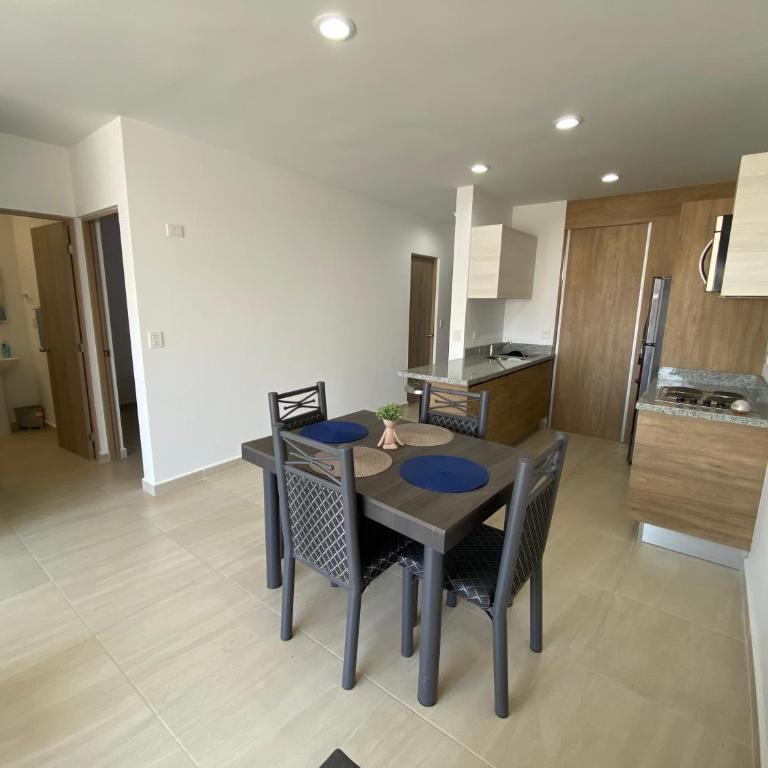 Nuevo Departamento con Excelente Ubicación y Muy Bonita Alberca - Residencial Almarena II - Two-Bedroom Apartment - 7