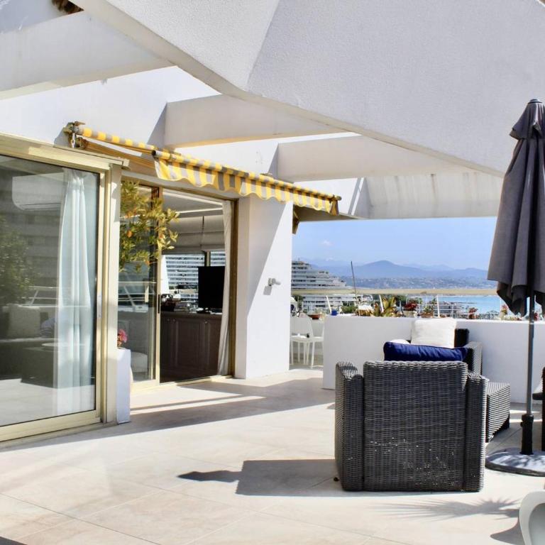 Superbe appartement climatisé avec terrasse et jardin à Villeneuve Loubet Plage - FR-1-252A-106 - Appartement - 15