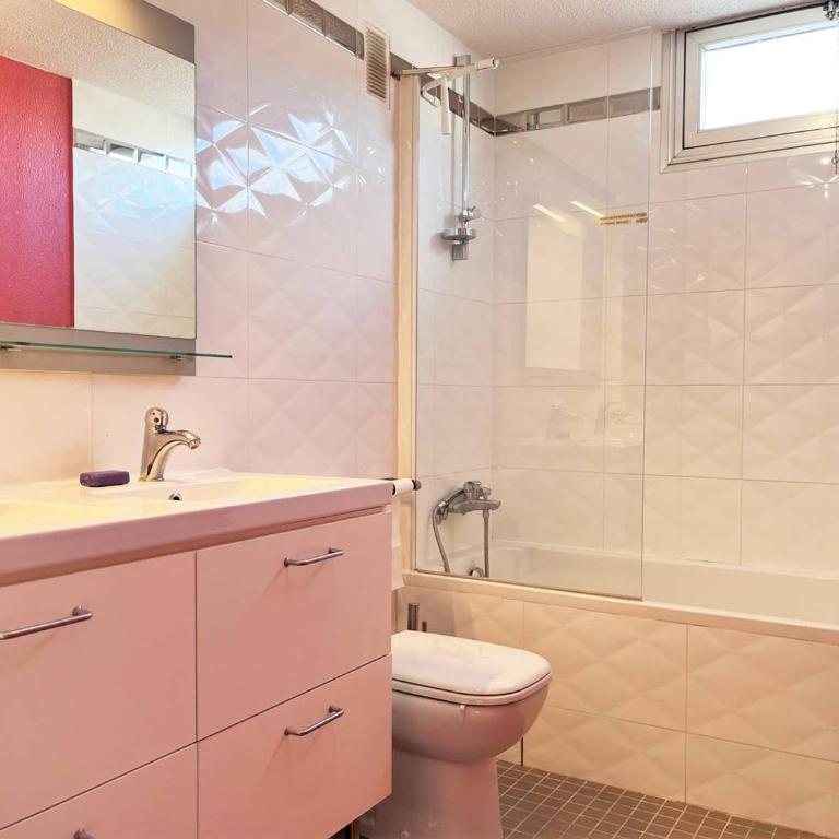 Appartement climatisé 3 pièces, 6 couchages - Face à la plage - Le Lavandou - FR-1-251-510 - Apartamento - 11