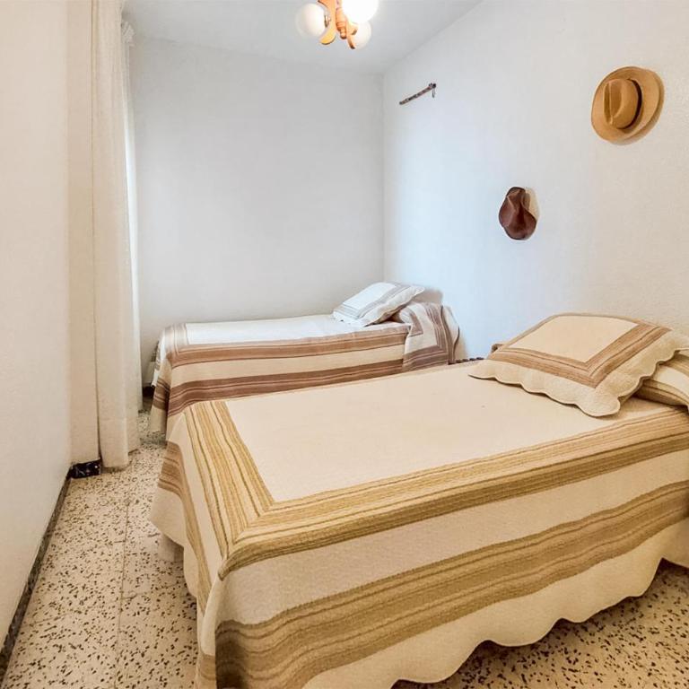 Nice Apartment In Santa Pola With House Sea View - Apartamento de 3 dormitorios - 10