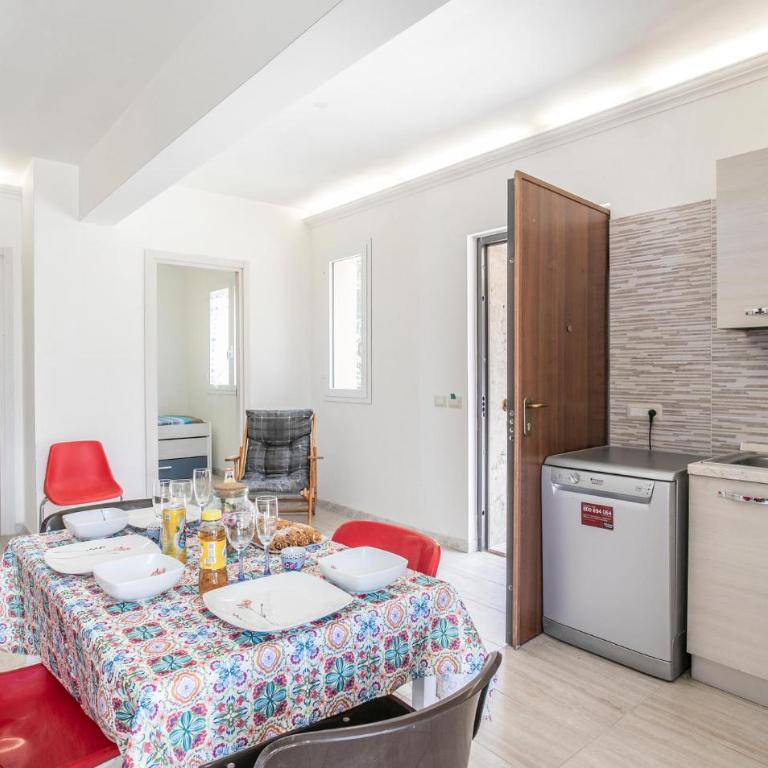 Mariarosa Country House - Casa Vacanza con 6 Camere da Letto - 14