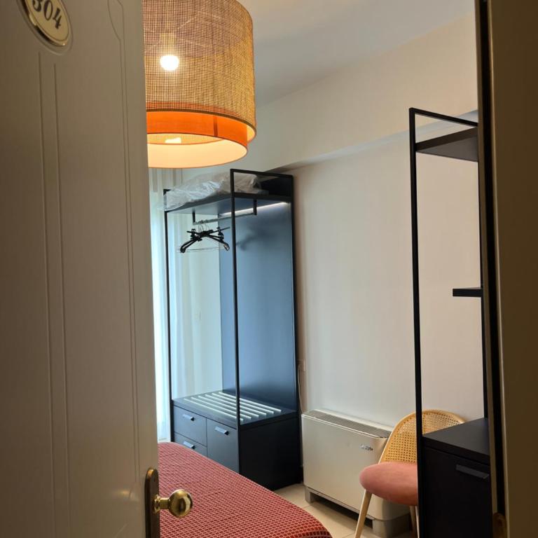 Hotel Majorca sul Mare in centro a Riccione con Area Fitness - Room with french bed - 130x195cm - 4