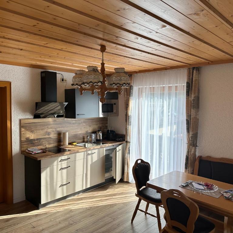 Haus Monica - Apartment mit Balkon - 6