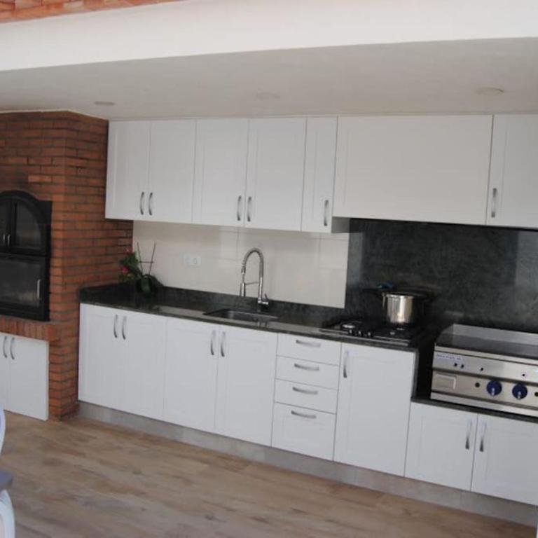Luxurious, modern six bedroom villa in Denia - Villa - 21