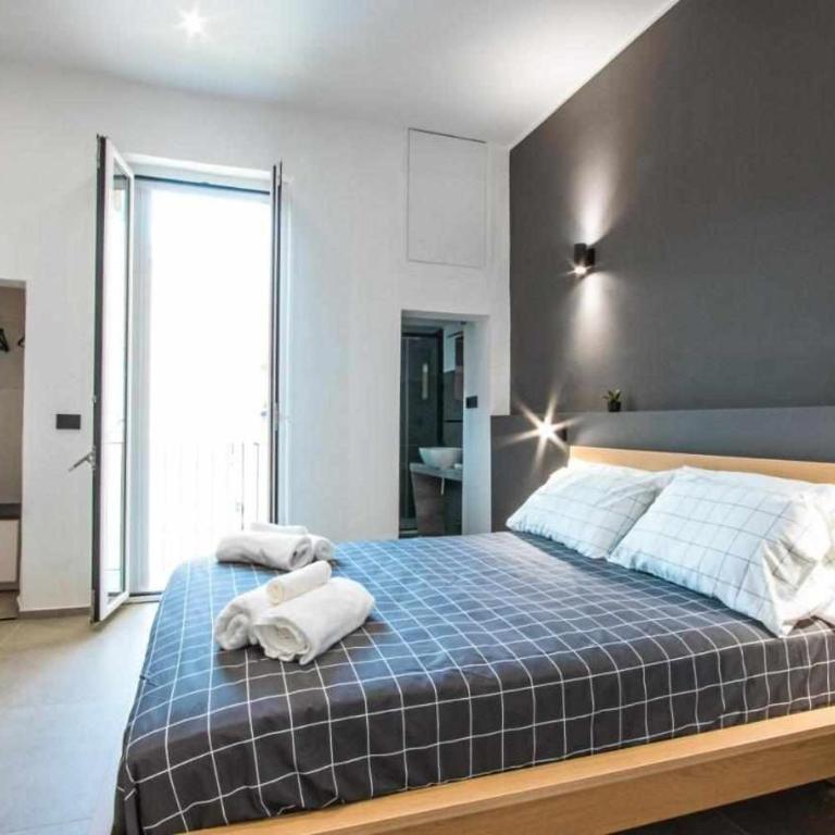 Astroom apartments - Family Room with Balcony - 15