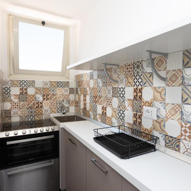 Corso View by Rental in Rome - Two-Bedroom Apartment - 36