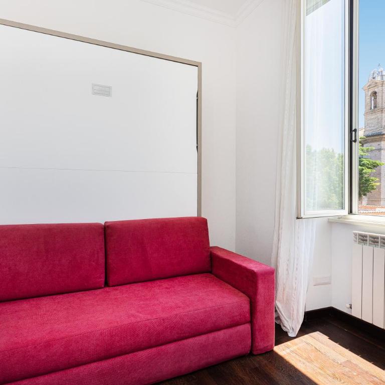 Corso View by Rental in Rome - Two-Bedroom Apartment - 41