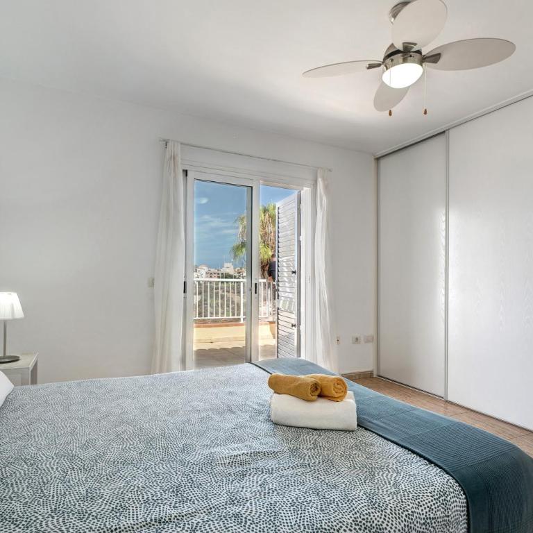 Apto Costa del Silencio con Piscina y WiFi - Apartamento de 1 dormitorio - 12