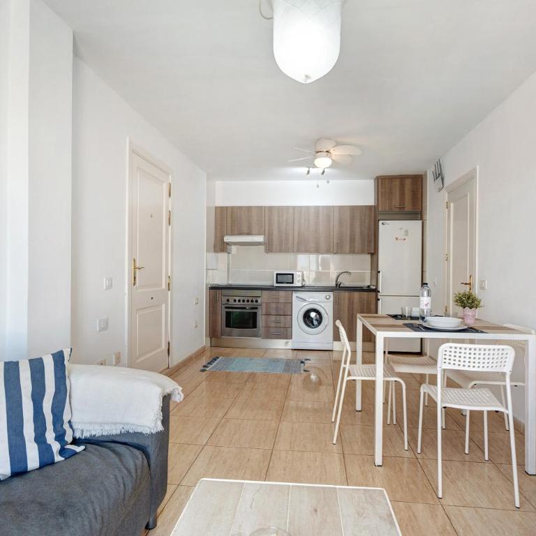 Apto Costa del Silencio con Piscina y WiFi - Apartamento de 1 dormitorio - 5