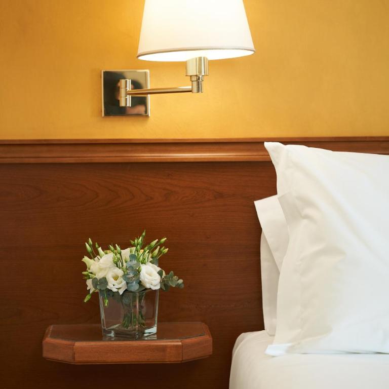 UNA Hotels Galles Milano - Camera Matrimoniale Classic - 1