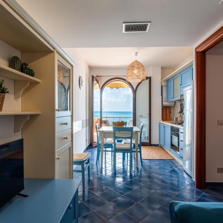 Arcipelago Seafront Apartments, Fronte Mare a Capo d'Orlando - Appartamento con 2 Camere da Letto e Vista Mare - 2