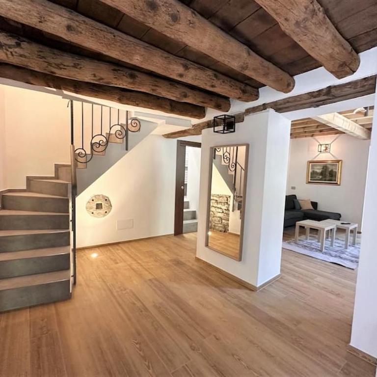 Mulino Royal – Argegno Lake Como - Casa con 2 Camere da Letto - 2