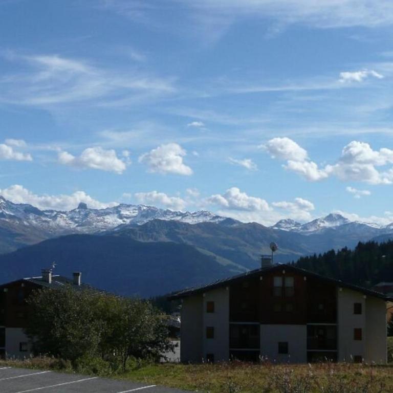 Studio cabine 4 pers aux Saisies, proche commerces - Appartement 1 Chambre - 2