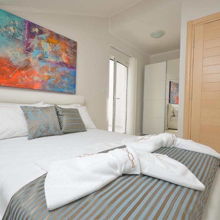 Apartments Mianiko - Penthouse Two-Bedroom Apartment with Balcony and Sea View - 3