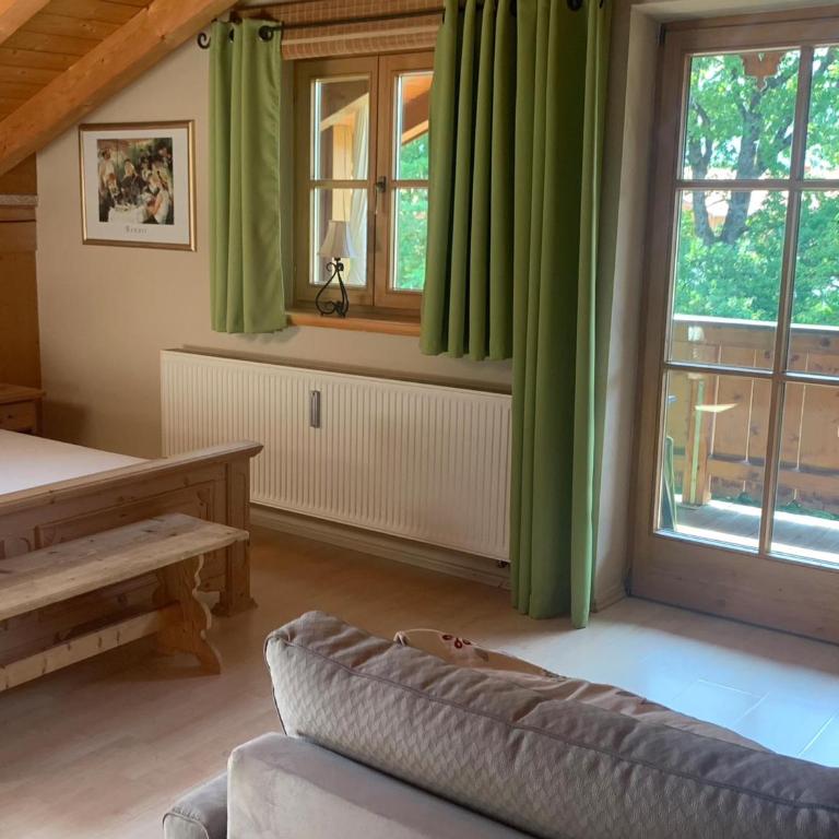 Ferienwohnungen Monika Kloiber - Apartment mit Blick auf die Berge - 19