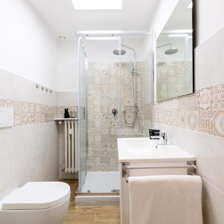 Ottaviano Suites - Vierbettzimmer mit eigenem Bad - 11