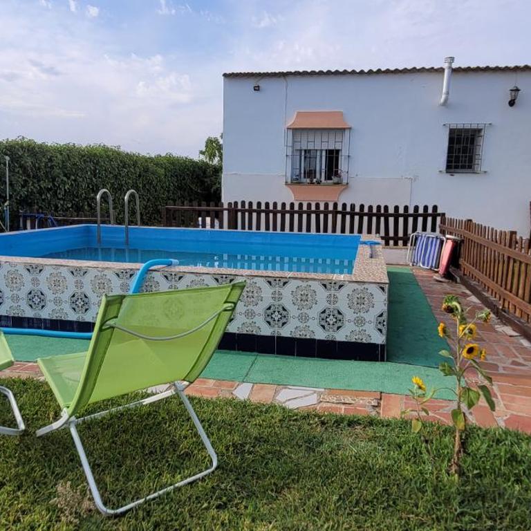 Casa con piscina privada y jardín - Casa de 2 dormitorios - 2