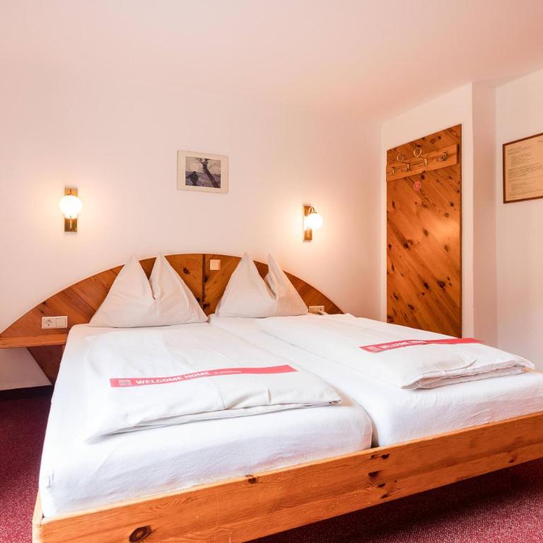 Gut Wenghof - Family Resort Werfenweng - Basic Doppelzimmer - Nebengebäude - 2
