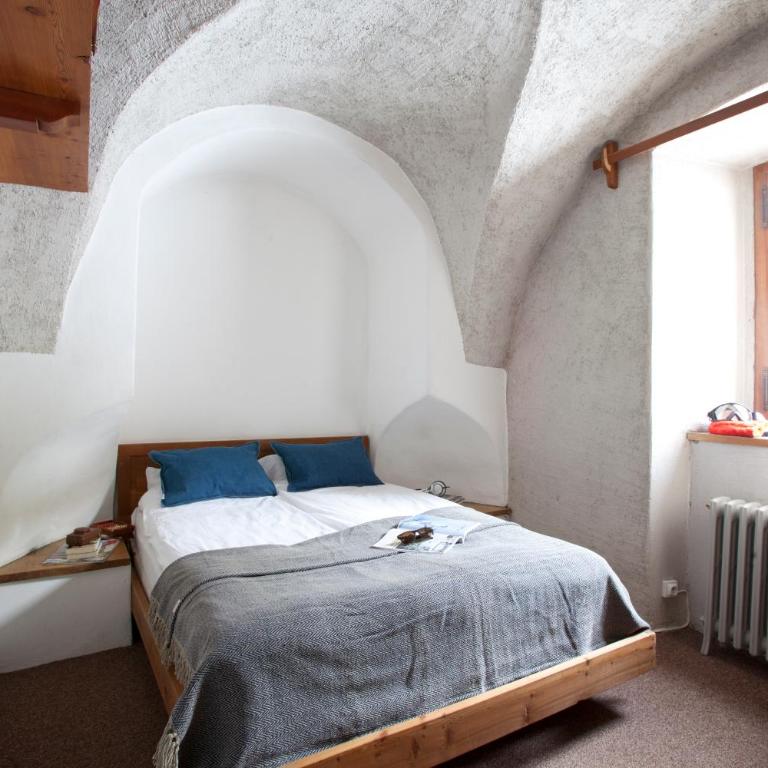 Langley Hotel La Vieille Ferme - Petite Chambre Double - 1