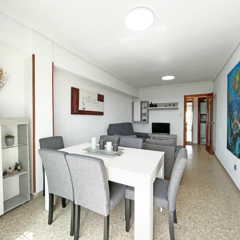 Global Vacacional, Apartamento en primera línea de playa, Canet de Berenguer - Apartamento con vistas al mar - 3